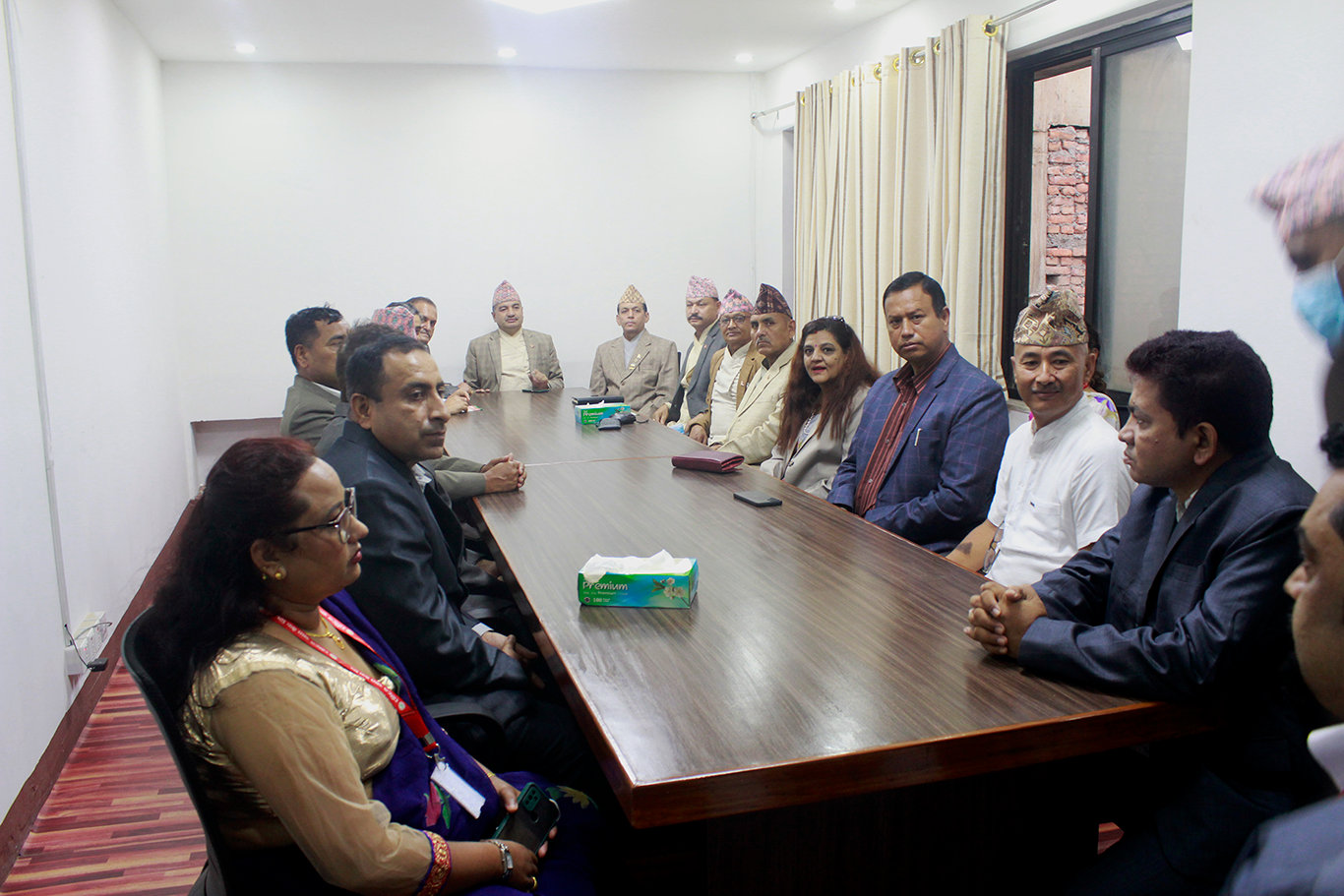 हाम्रो बारेमा